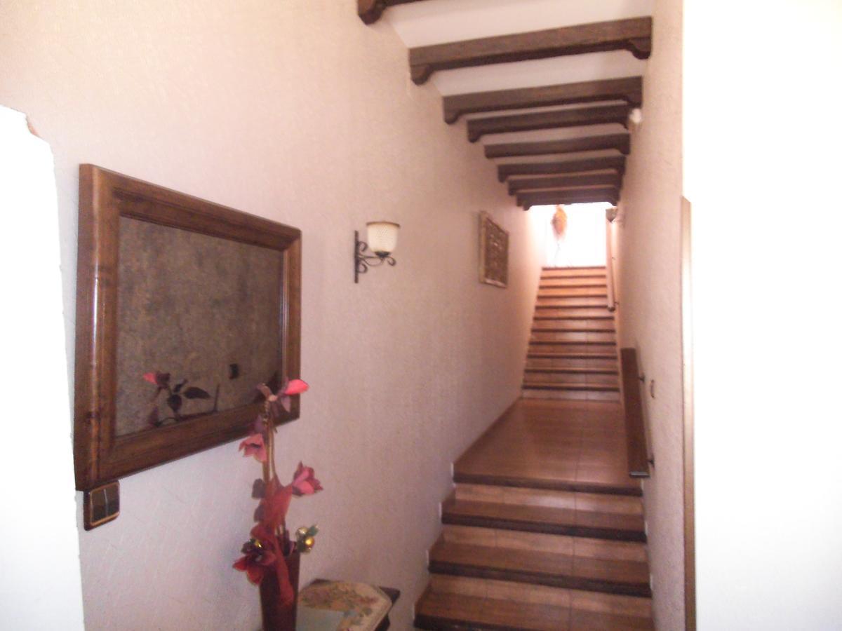 Hostal Los Galgos Ьепес Экстерьер фото